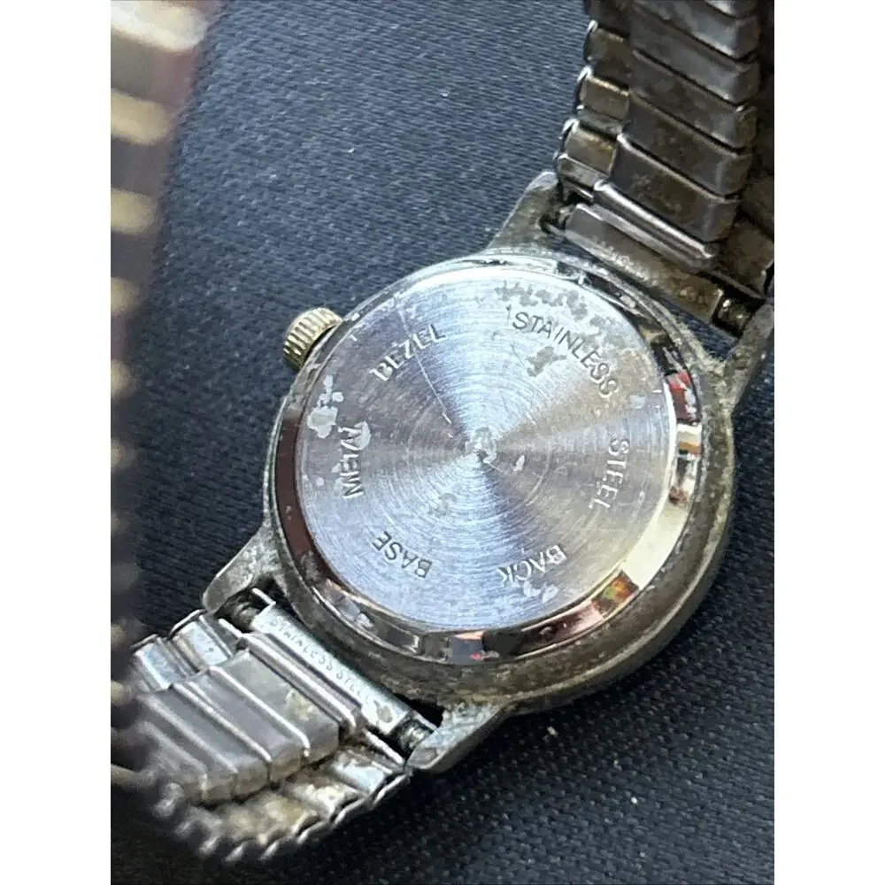 St. Marin Silver Tone Women’s Stretch Band Quartz Watch